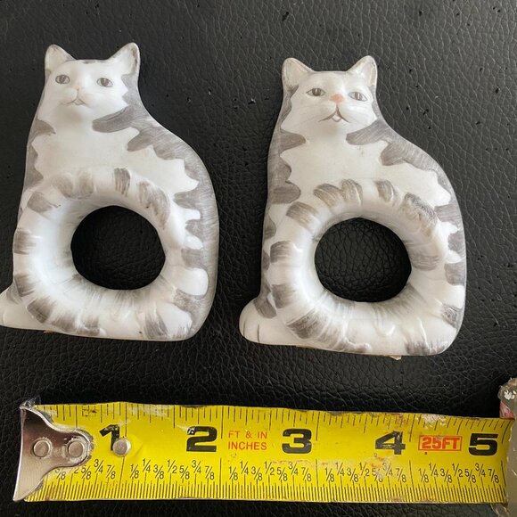 Mary Lake Thompson for Silvestri Porcelain Cat Napkin Rings Holders Set of Two - Picture 12 of 12